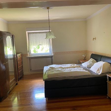 Ferienwohnung Pirmasens Im Winzler Viertel Luaran gambar